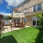 Dom wakacyjny Grosses Mit Eigenem Pool Und Terrasse By Interhome Crikvenica