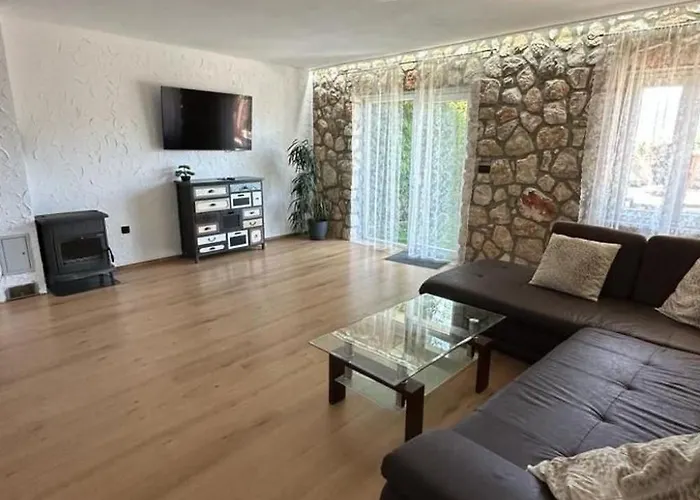 Grosses Mit Eigenem Pool Und Terrasse By Interhome